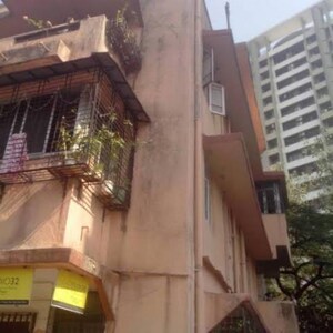 2 BHK Apartment – Exterior View View at Yari Road - for Rent