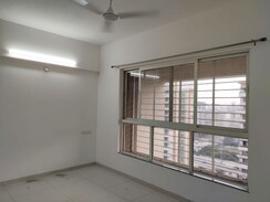 2 BHK Apartment For Sale in Kolte Patil Western Avenue