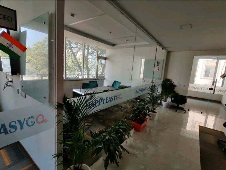  Parking, omkar-the-summit-business-bay Commercial Office Space 2000 Sq.Ft. In Andheri East Mumbai 10052242