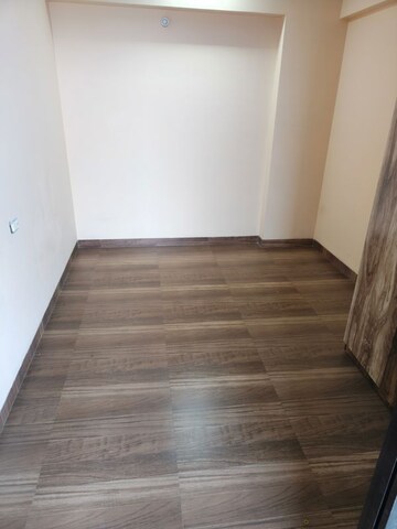 Room in 2 BHK Apartment at Juhi Lawns, Seawoods – for Rent