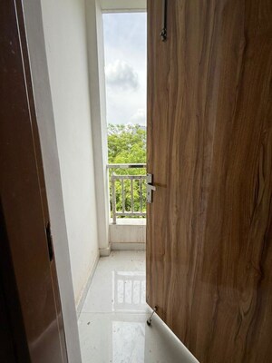 Balcony in 1 BHK Builder Floor at Paryavaran Complex – for Rent