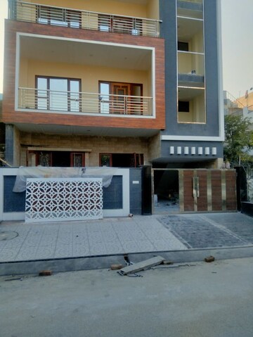 5 BHK Builder Floor For Sale in Rajendra Nagar Sector 3
