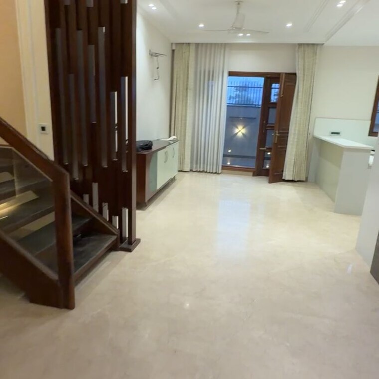 Living Room, sector 89 5 Bedroom 300 Sq.Yd. Independent House In Sector 89 Mohali 10052552