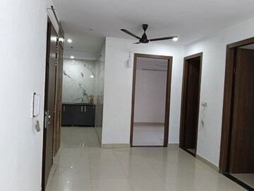 Living Room in 2 BHK Apartment at Uttam Nagar – for Rent