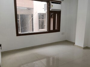 Room in 2 BHK Apartment at Uttam Nagar – for Rent