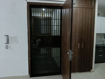 Room in 2 BHK Apartment at Uttam Nagar – for Rent