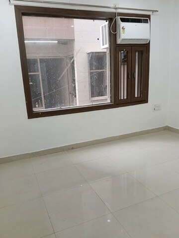 Room in 2 BHK Apartment at Uttam Nagar – for Rent