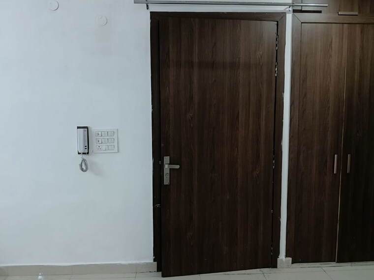 undefined, uttam nagar 2 Bedroom 765 Sq.Ft. Apartment In Uttam Nagar Delhi 10052482