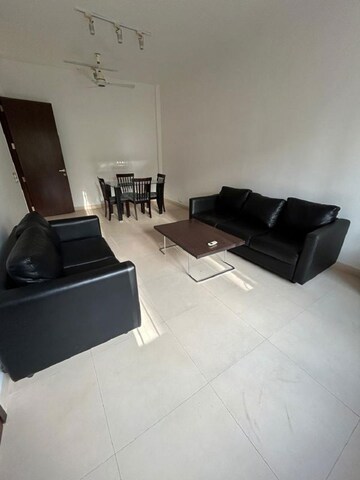 2 BHK Apartment For Rent in Bandra West
