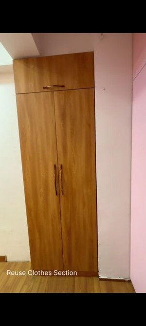 Furnished Amenities in 2 BHK Apartment at Sector 84 – for Rent