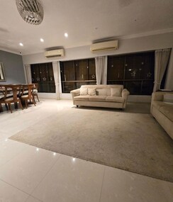 3 BHK + Study Room Apartment For Rent in Venus Apartments Cuffe Parade