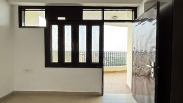 Room in 3 BHK Independent House at Katara Hills – for Rent