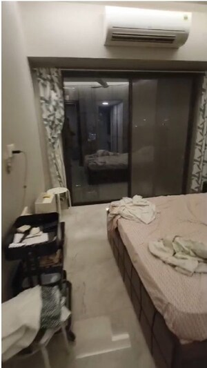 Bedroom in 2 BHK Apartment at Chembur – for Rent