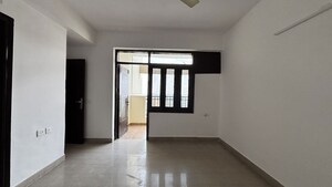 Room in 3 BHK Independent House at Katara Hills – for Rent