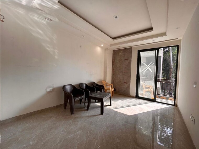  Parking, palm-residency-chhatarpur 3 Bedroom 1350 Sq.Ft. Builder Floor In Chattarpur Delhi 10052850