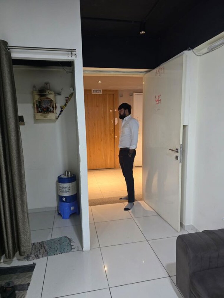 undefined, ashram road Commercial Office Space in IT/SEZ 400 Sq.Ft. In Ashram Road Ahmedabad 10052554