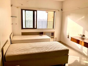Bedroom in 2 BHK Apartment at Cuffe Castle, Cuffe Parade – for Rent