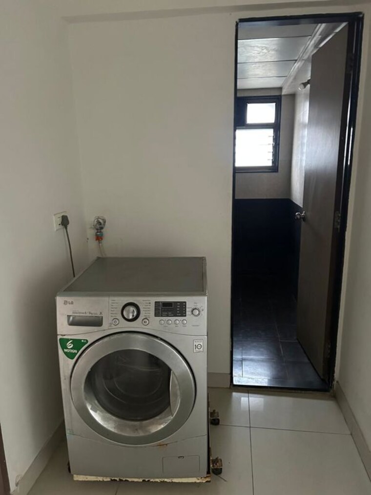 Bathroom, aditya-enclave-hinjewadi 2 Bedroom 810 Sq.Ft. Apartment In Hinjewadi Pune 10052862