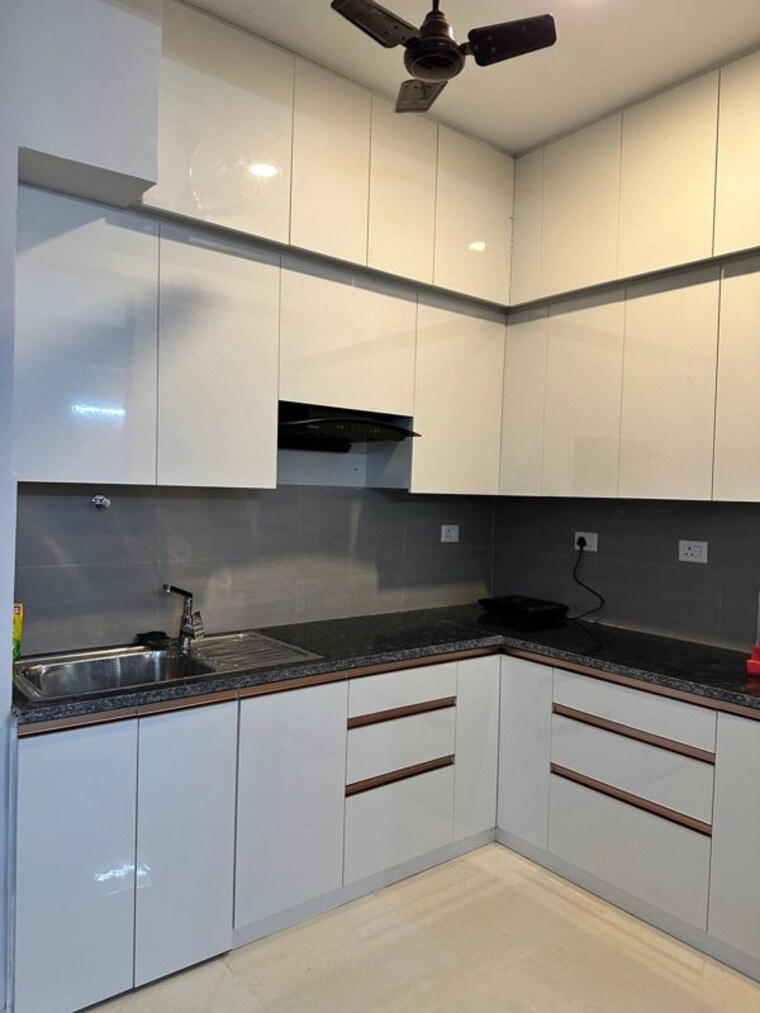Kitchen, smart-world-gems 3.5 Bedroom 1497 Sq.Ft. Builder Floor In Sector 89 Gurgaon 10052952