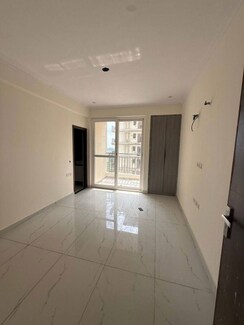 3 BHK Apartment For Rent in GHB Splande