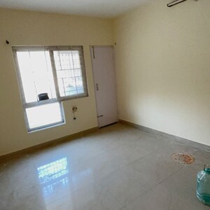 2 BHK Apartment For Rent in Rohini Apartment, Malesemau