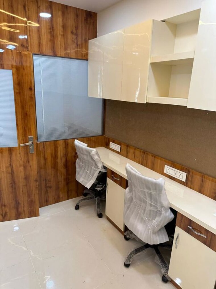 Team Area, shyamal Commercial Office Space 515 Sq.Ft. In Shyamal Ahmedabad 10052985
