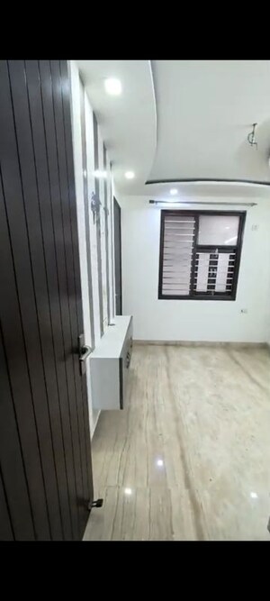 Building Lobby in 3 BHK Builder Floor at Pitampura – for Sale
