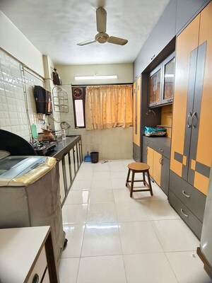 Team Area in 4 BHK Apartment at Kanakia Levels, Malad East – for Rent