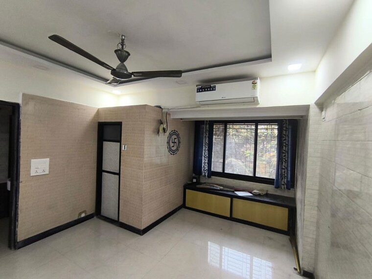 Room, vrindavan society 2 Bedroom 700 Sq.Ft. Apartment In Vrindavan Society Thane 10053030