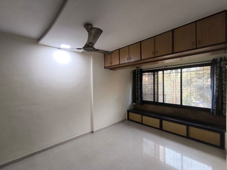 Room, vrindavan society 2 Bedroom 700 Sq.Ft. Apartment In Vrindavan Society Thane 10053054