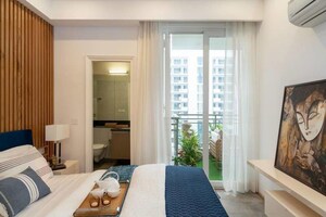 Bedroom in 4 BHK Apartment at DLF The Ultima, Sector 81 – for Rent