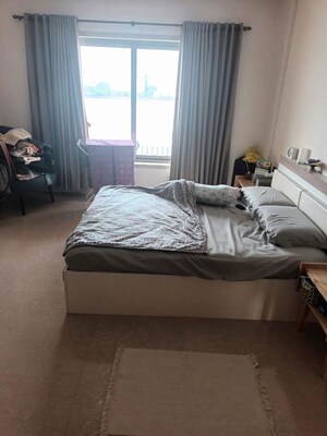 Bedroom in 3 BHK Apartment at Maker Tower, Cuffe Parade – for Rent