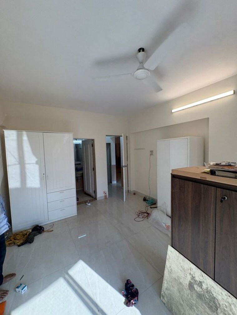 Bedroom, khar west 2 Bedroom 700 Sq.Ft. Apartment In Khar West Mumbai 10053078