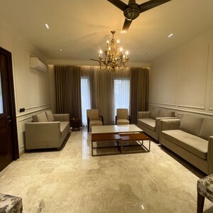 6+ BHK Independent House For Sale in Sector 70