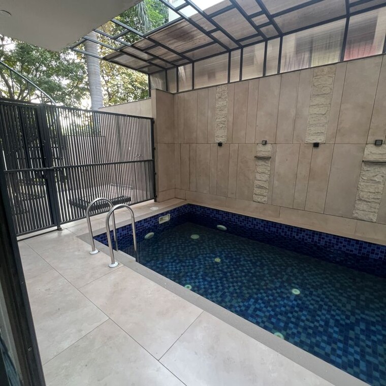 Other, sector 70 6+ Bedroom 500 Sq.Yd. Independent House In Sector 70 Mohali 10053120