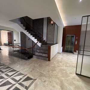 6+ BHK Independent House – Exterior View View at Sector 70 - for Sale