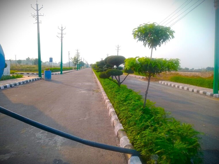 Garden, lifestyle-city  111 Sq.Yd. Plot In Alwar Bypass Road Bhiwadi 10053092
