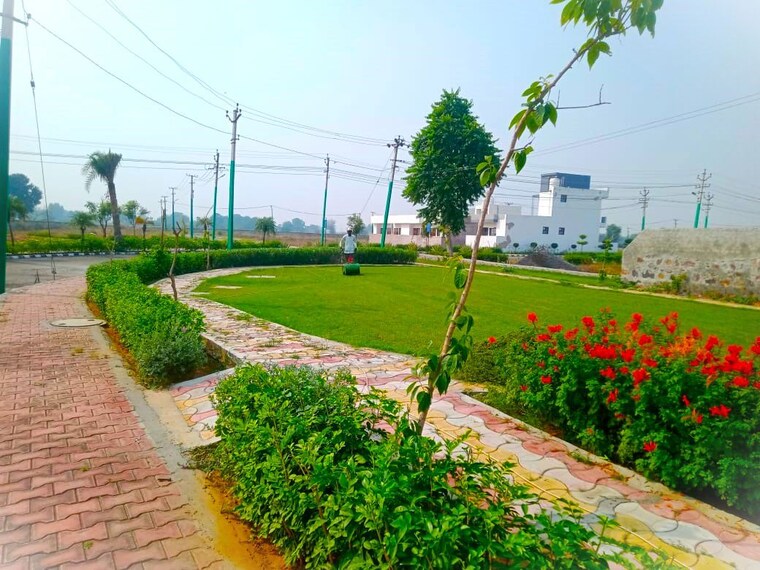 Garden, lifestyle-city  111 Sq.Yd. Plot In Alwar Bypass Road Bhiwadi 10053092