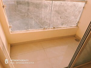 Furnished Amenities in 2 BHK Builder Floor at Sector 73 – for Sale