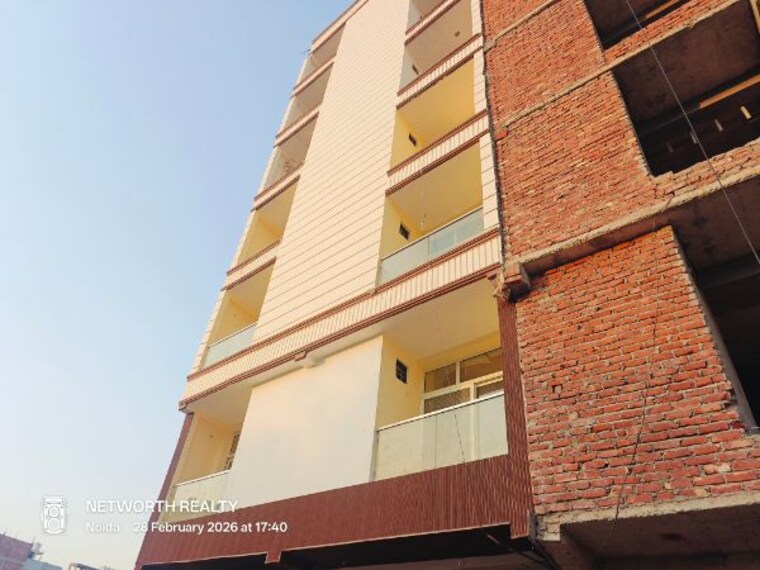 Exterior View, sector 73 2 Bedroom 950 Sq.Ft. Builder Floor In Sector 73 Noida 10053059