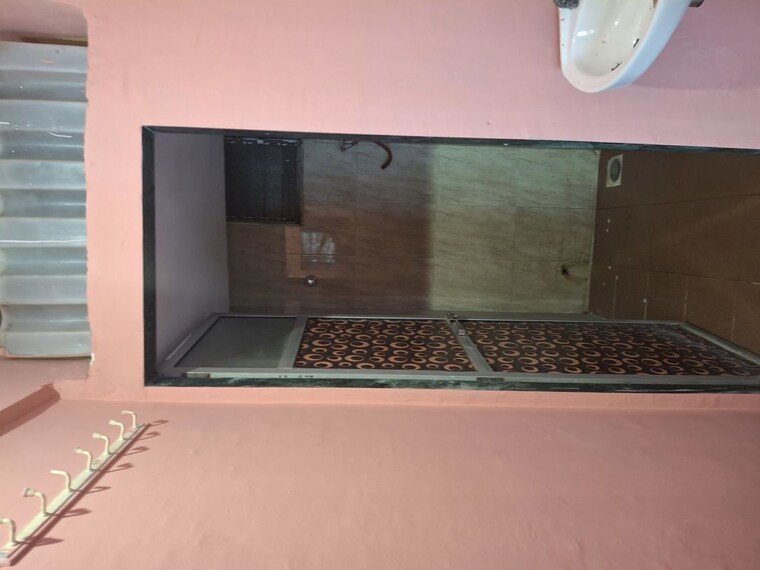 Bedroom, jogeshwari east 1 Bedroom 270 Sq.Ft. Apartment In Jogeshwari East Mumbai 10053213