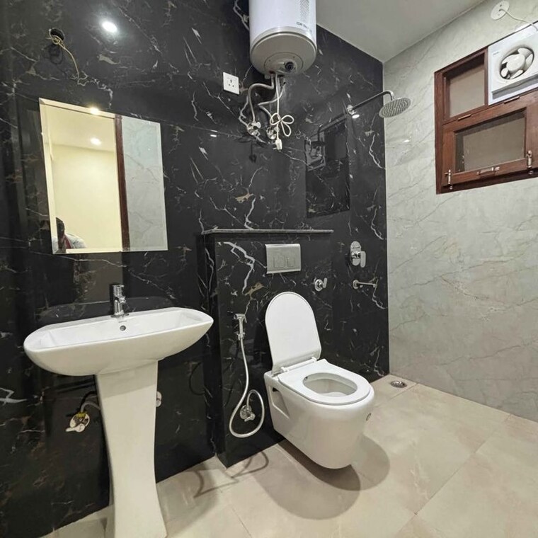 Team Area, chattarpur 1 Bedroom 450 Sq.Ft. Builder Floor In Chattarpur Delhi 10053234