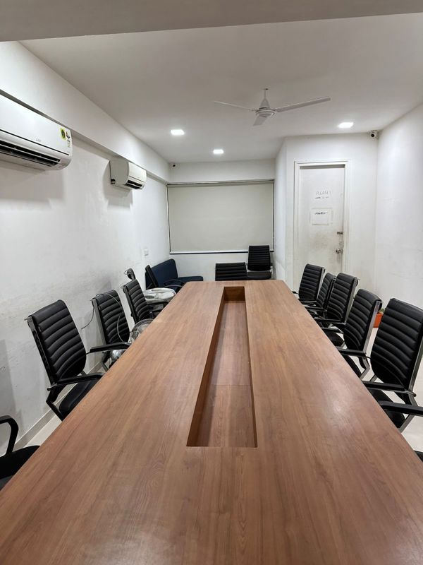 Office Space For Rent in Sola