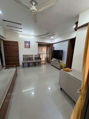 2 BHK Apartment For Rent in Vartak Nagar