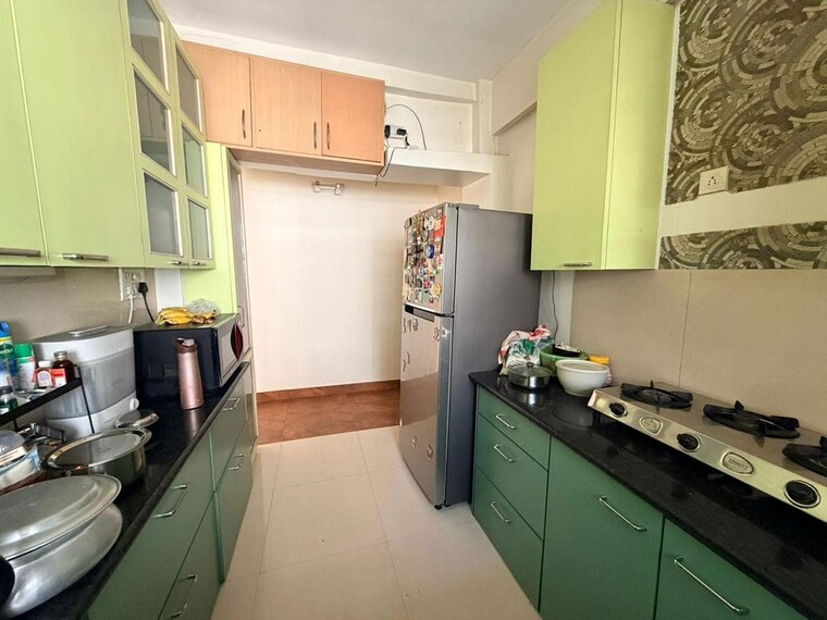 Kitchen, khar west 3 Bedroom 1100 Sq.Ft. Apartment In Khar West Mumbai 10053231