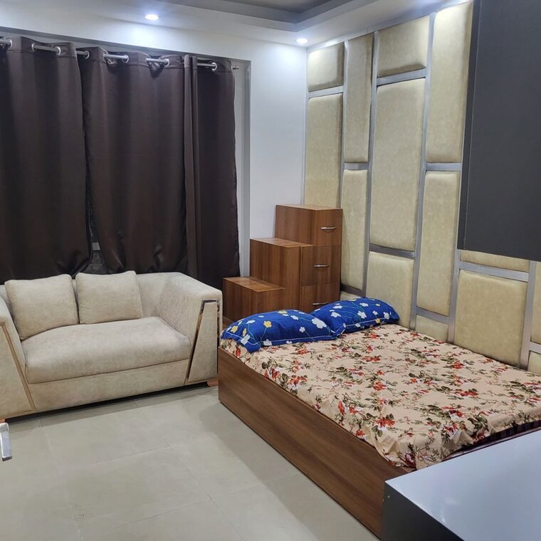 Bedroom, mahagun-mywoods 3 Bedroom 1810 Sq.Ft. Apartment In Sector 16c Greater Noida Greater Noida 10053258