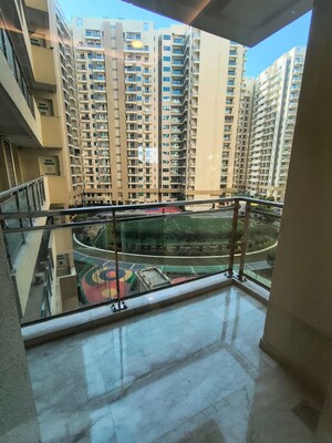 2 BHK Apartment For Rent in Ambience Creacions, Sector 22