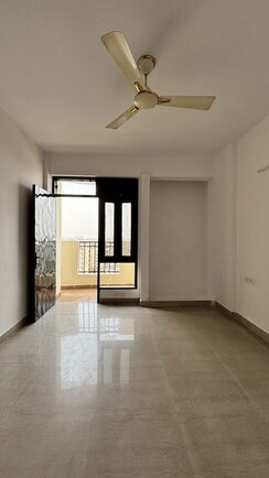 1 BHK + Pooja Room Apartment For Rent in Romell Asrava