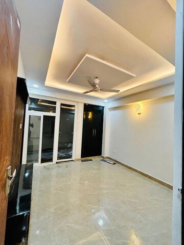 Room in 2 BHK Builder Floor at Sai Homes Sector 49, Sector 49 – for Sale