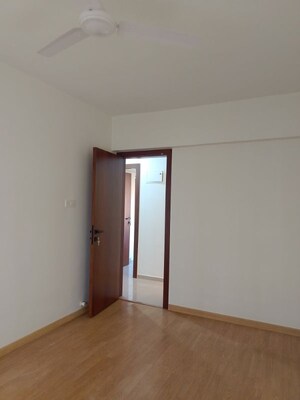 Bedroom in 2 BHK Apartment at Dosti Acres Aster, Wadala East – for Rent